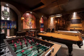 Epic Orlando Getaway, Games, Pool, Resort Sleeps 25